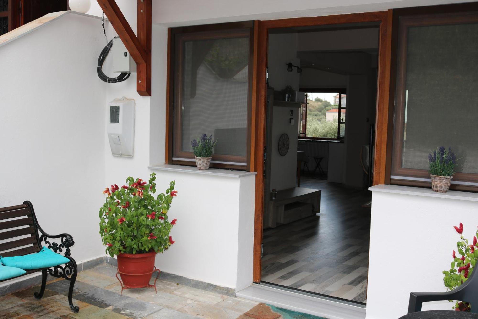 Villa Sofia Marathos  Exterior photo